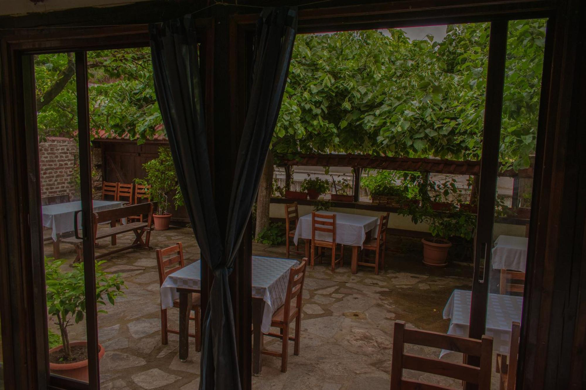 Hotel Алексова Къща à Ognyanovo  Extérieur photo