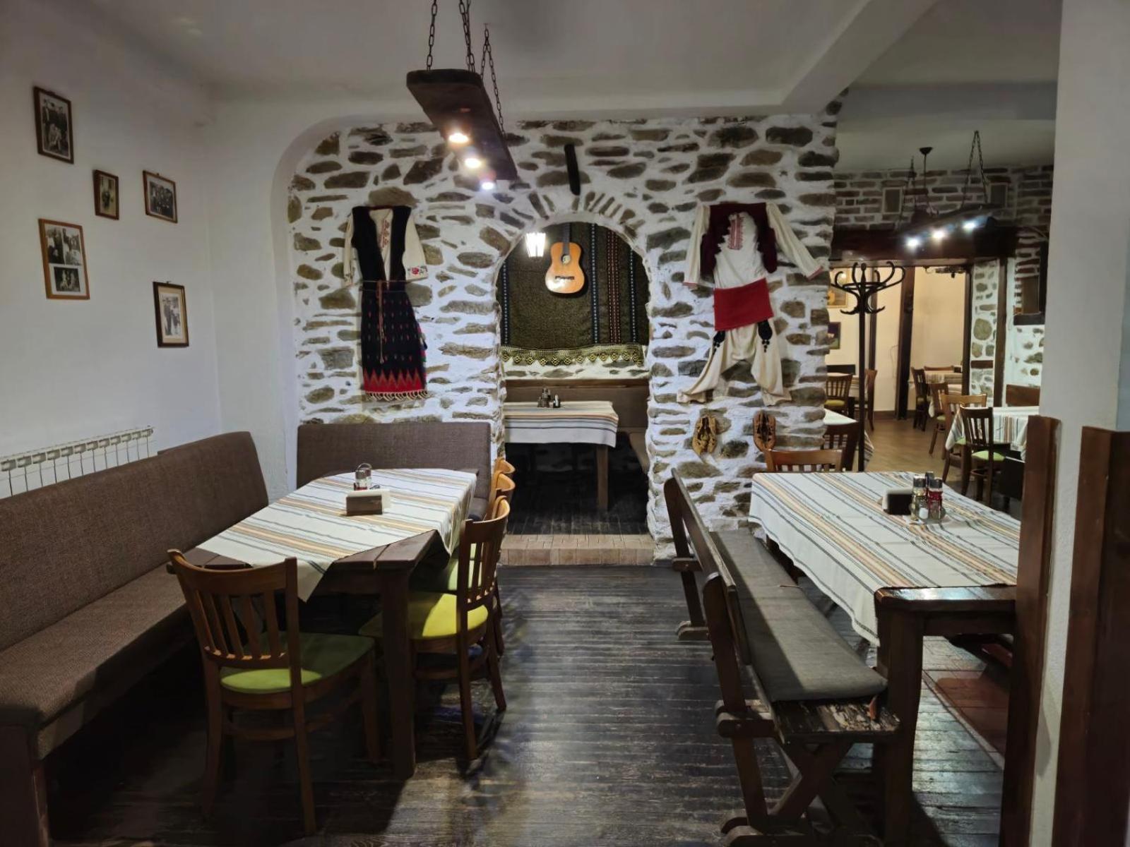 Hotel Алексова Къща à Ognyanovo  Extérieur photo