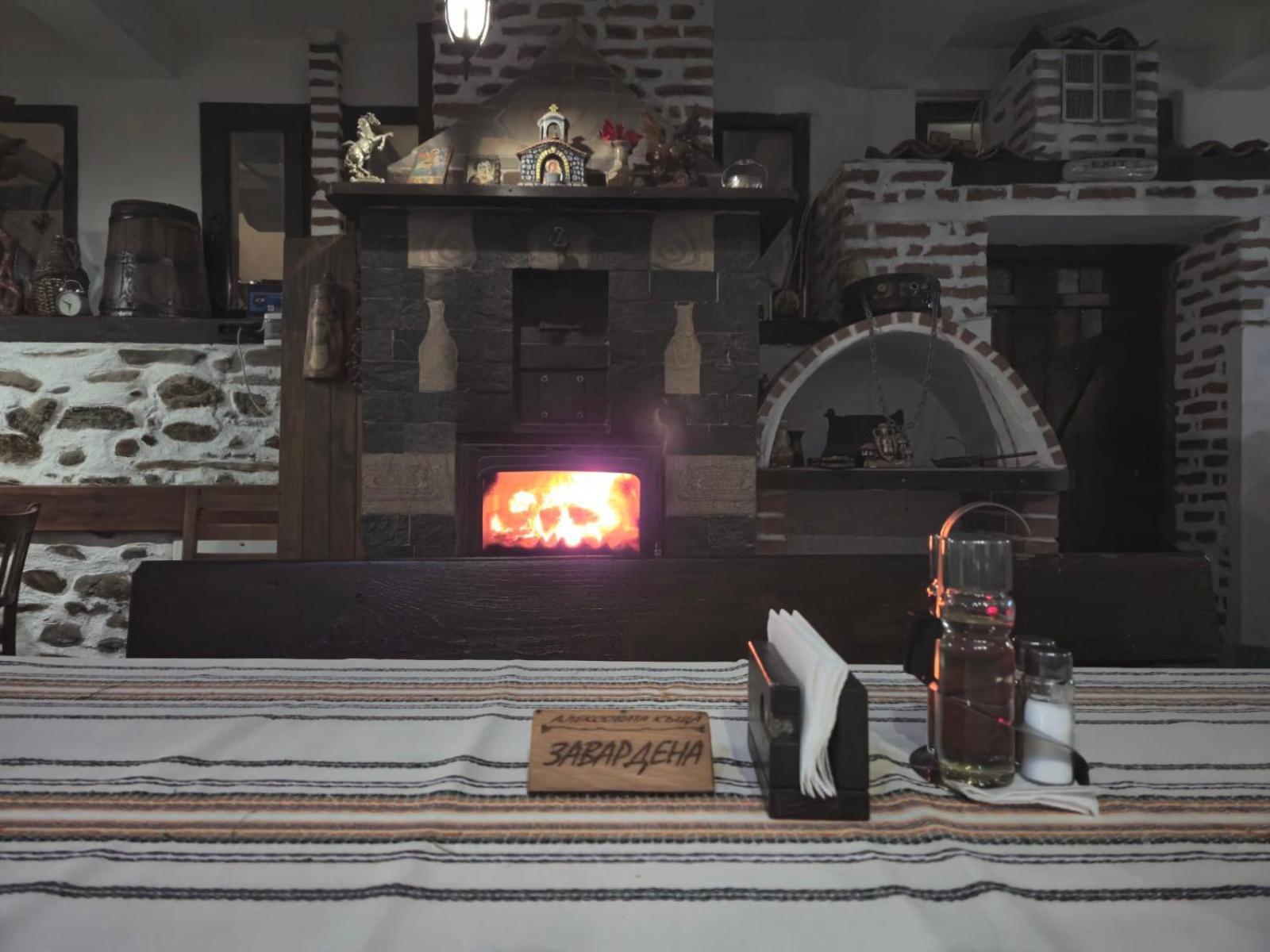 Hotel Алексова Къща à Ognyanovo  Extérieur photo