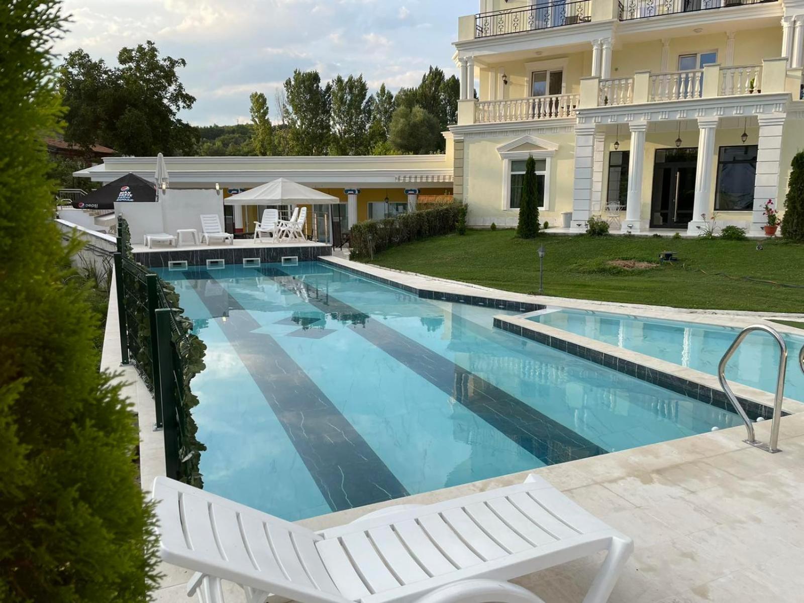 Hotel Алексова Къща à Ognyanovo  Extérieur photo